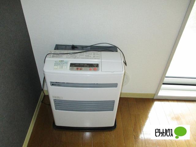 ロードハウス（102） 部屋画像