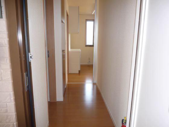 マイルド津志田（101） 玄関
