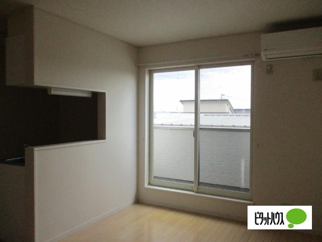 Sky　City　Yahaba　A　（ｽｶｲｼﾃｨﾔﾊﾊﾞｴｰ）（302） 部屋画像