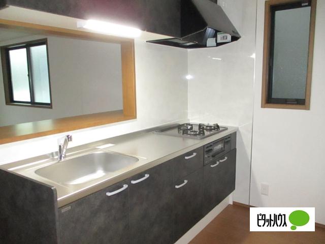 Ｐａｒｋ Ｈｏｍｅ 津志田東　B（2） キッチン
