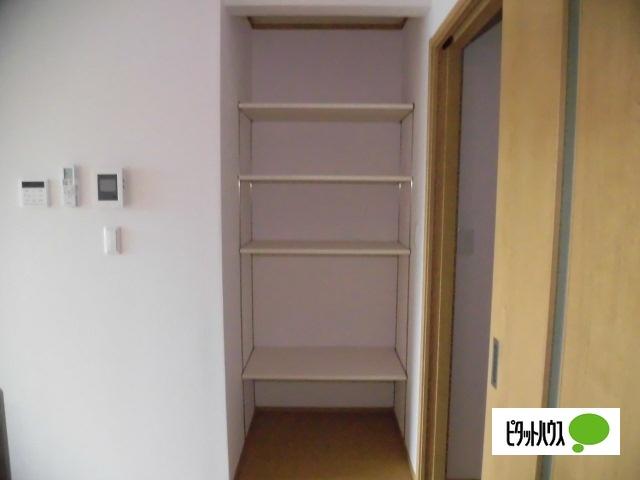 クロノス（106） 収納