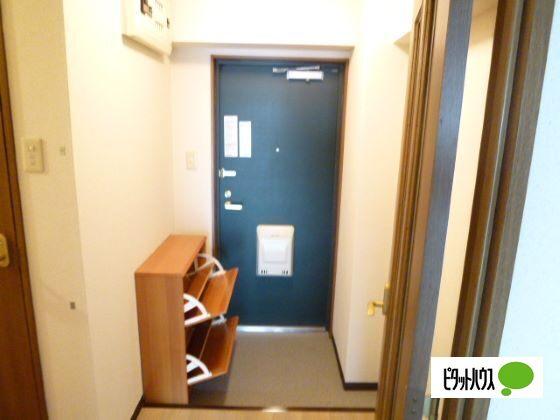 エコクリエイト駅西（402） 玄関
