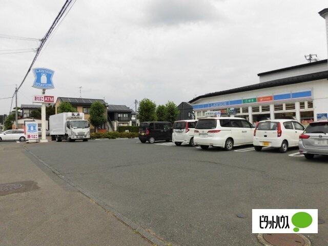 ローソン花矢巾ニュータウン店：178m