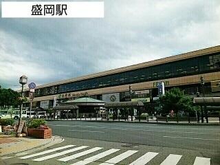 盛岡駅：2200m