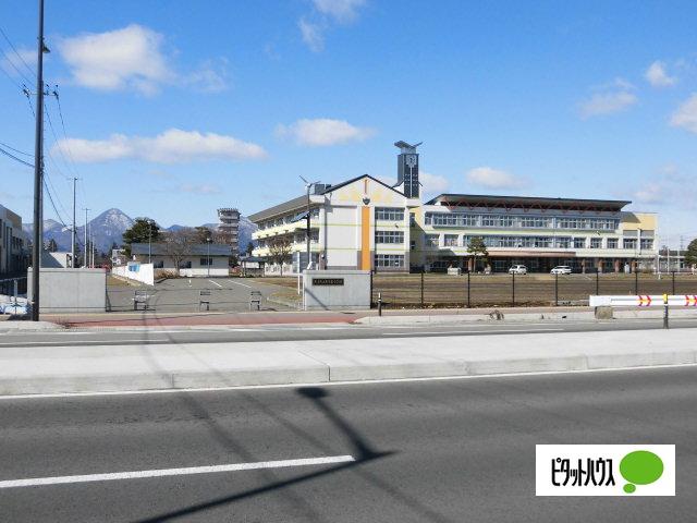 矢巾町立矢巾東小学校：1532m
