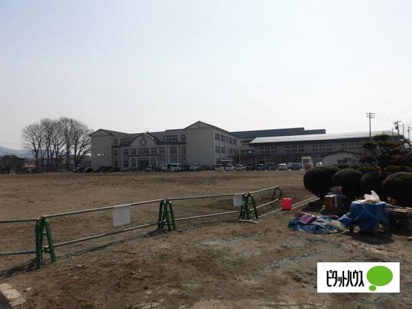 盛岡市立仙北小学校：1367m