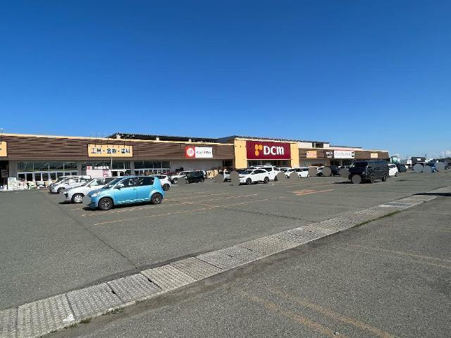 DCM盛南店：937m