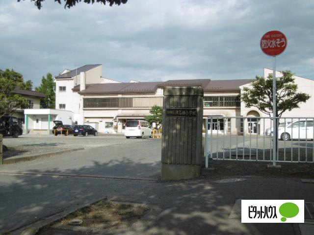 盛岡市立津志田小学校：686m