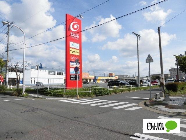 マイヤタウングラン：1335m