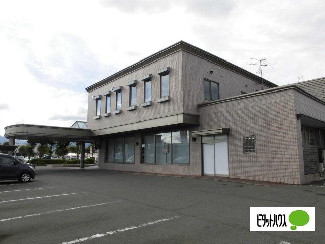 岩手銀行矢巾支店：636m