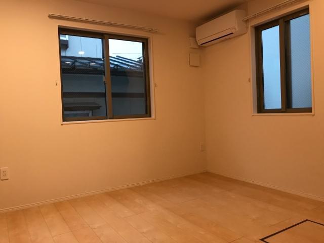 シャインガーデン 部屋画像
