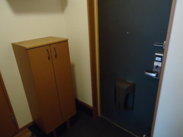 コスモスイート 部屋画像