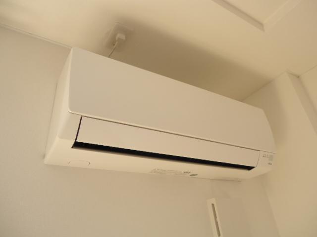 コスモスイート 部屋画像