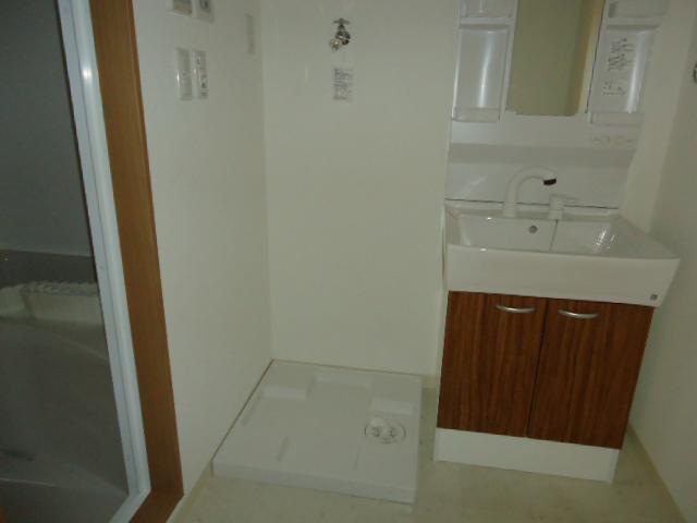 コスモスイート 部屋画像