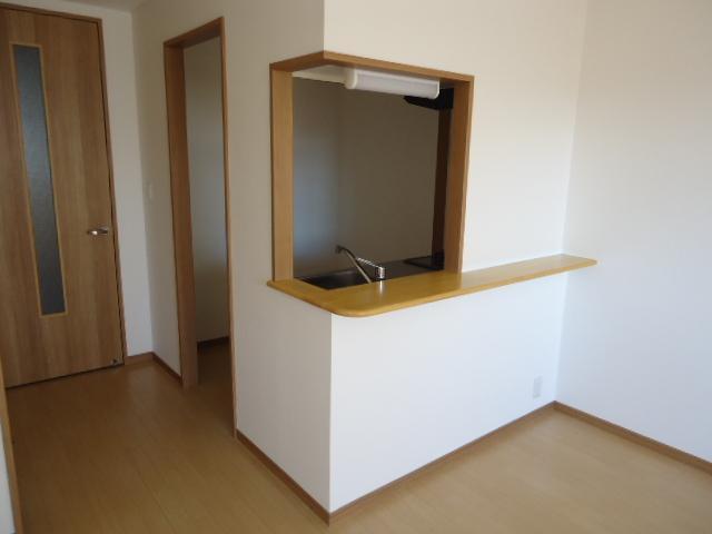 コスモスイート 部屋画像