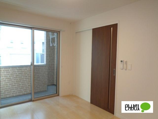 グラース・ドゥ・シエルN 部屋画像