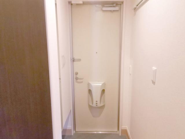 エンソワ　Ⅰ番館（101） 玄関