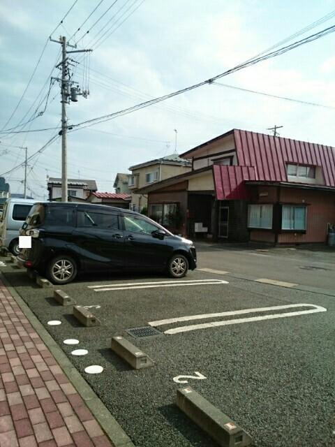 レインボーＯＴＡ（203） 駐車場