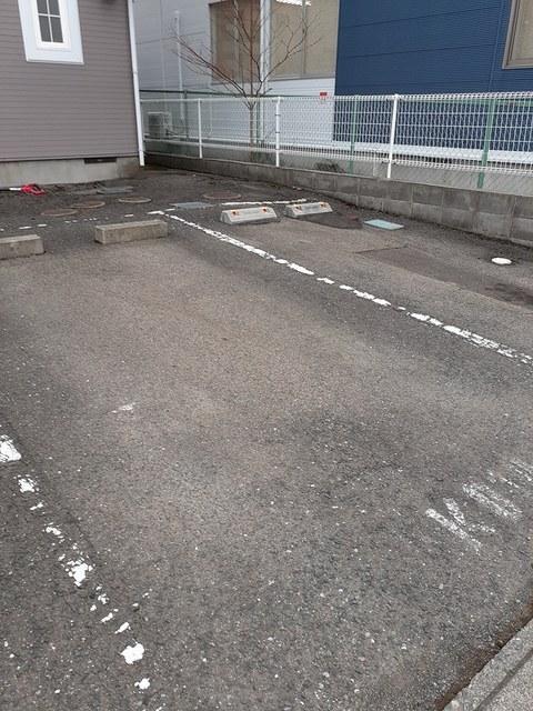リバーサイド門Ａ（101） 駐車場