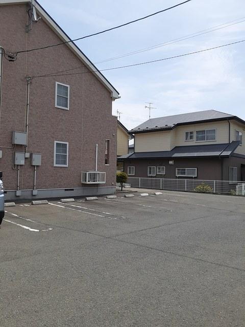 パルククレール・ササキ　Ａ（204） 駐車場
