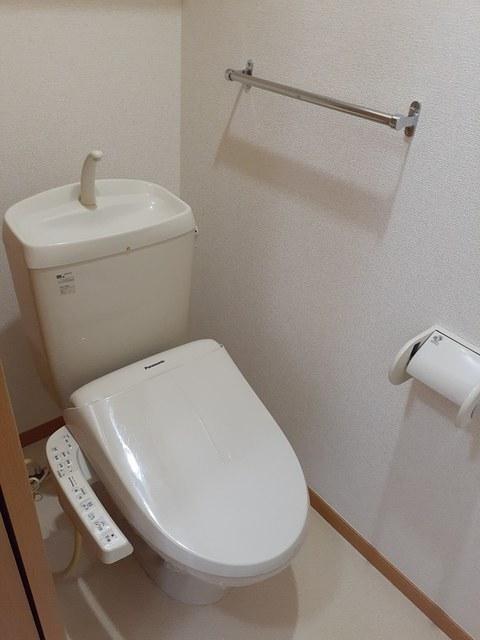 ラフレシールスクエアＡ（102） トイレ
