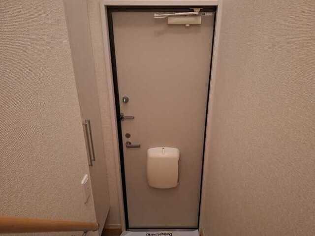 セジュールバラ（202） 玄関