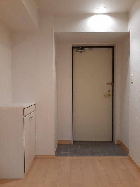 オータム　アベニュー（708） 玄関