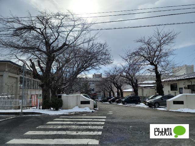 盛岡市立北陵中学校：1781m