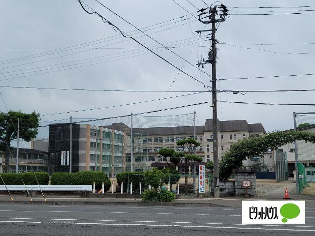 盛岡市立仙北中学校：1974m
