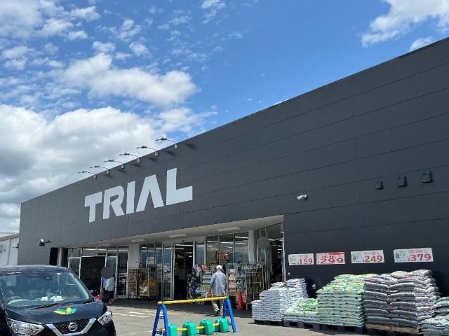 スーパーセンタートライアル盛岡西バイパス店：1590m
