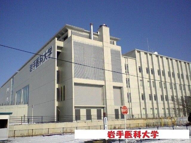 岩手医科大学：2400m