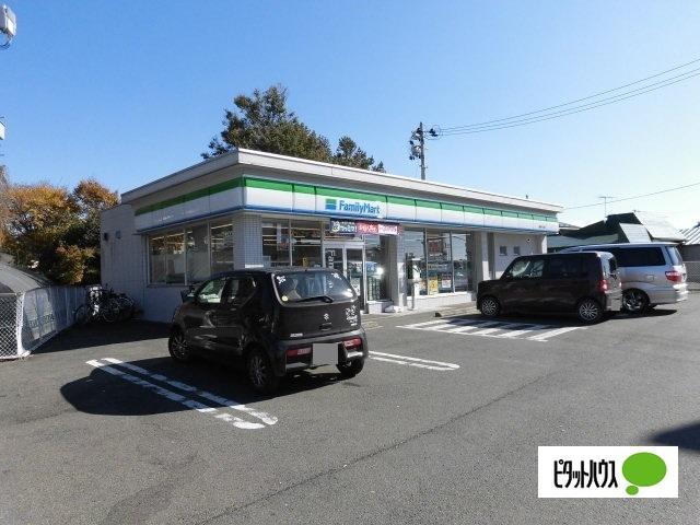 ファミリーマート盛岡川久保店：597m