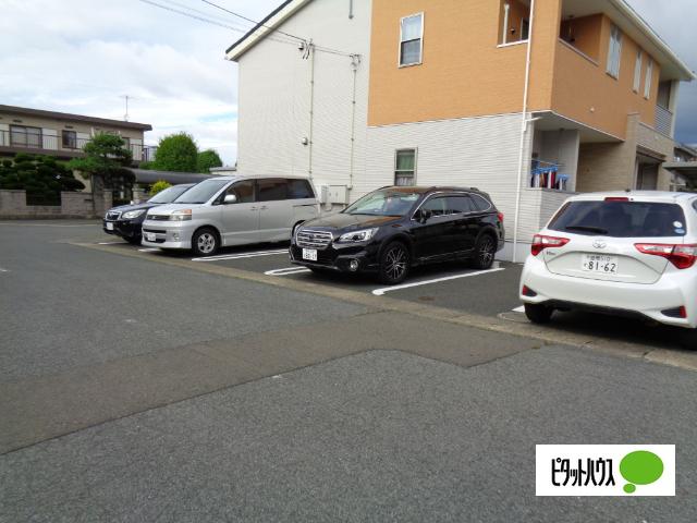 Ｎｅｘｔ−Ｎ（102） 駐車場