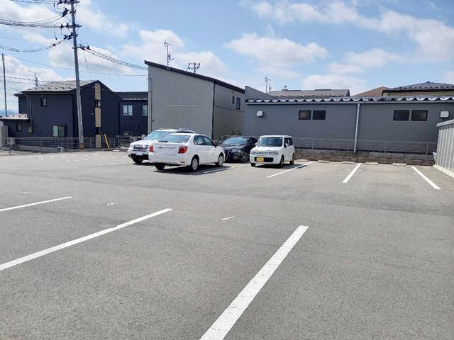 オーベル向中野　Ｂ（302） 駐車場