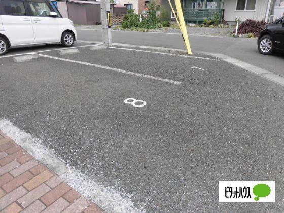 メイユールＭＳ（102） 駐車場