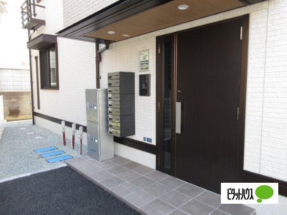 スカイハイ天神町（303） エントランス