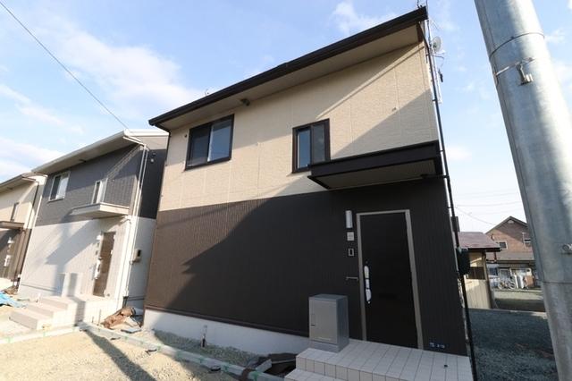 仙北町駅より徒歩17分 築4年3ヶ月 2階建の賃貸物件