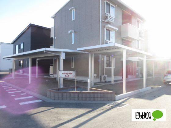 カンパーレ　ＧＡ（301） 駐車場