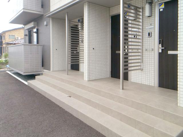 エンソワ　Ⅰ番館（101） ロビー