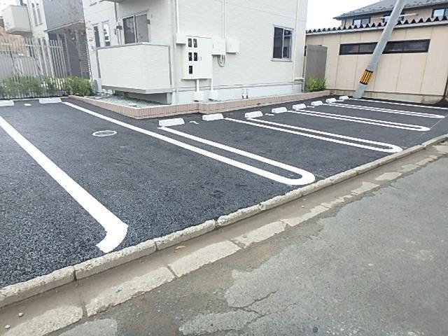 ディアコート　Ａ（201） 駐車場
