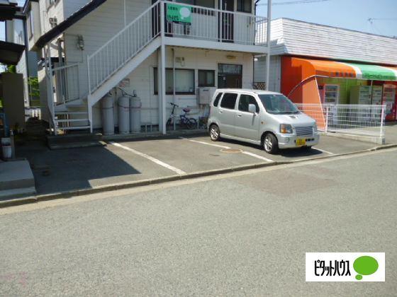 コーポ村上（1） 駐車場