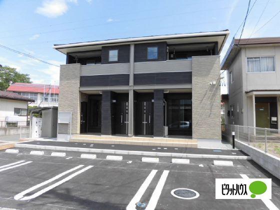 青山駅より徒歩31分 築2年9ヶ月 2階建の賃貸物件