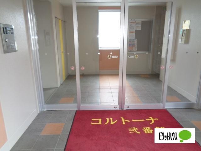 コルトーナ弐番館（204） エントランス