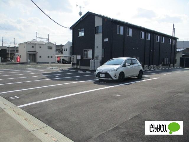 Ciel　A（3） 駐車場