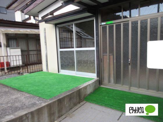 三ツ割高橋様貸家 エントランス