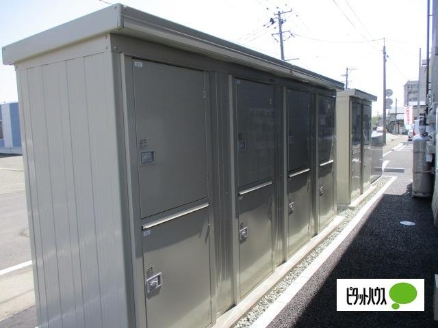 LebeL vijf A（101） 駐車場