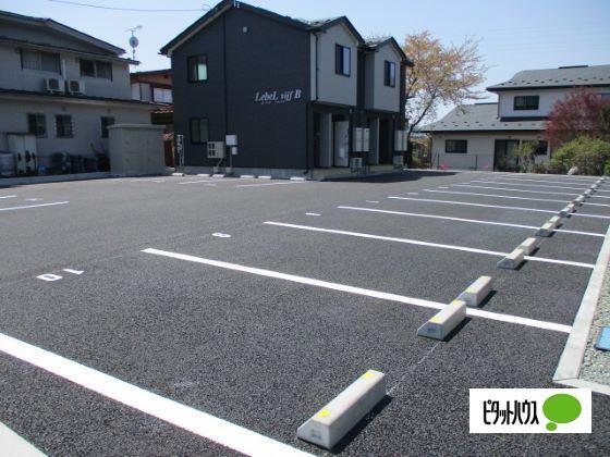 ＬｅｂｅＬ Ｖｉｊｆ Ｂ（102） 駐車場