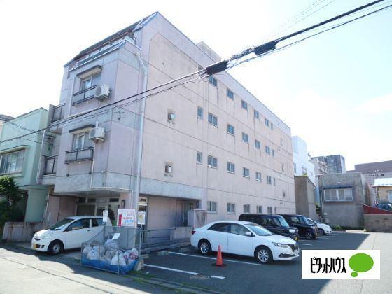 上盛岡駅より徒歩11分 築38年6ヶ月 4階建の賃貸物件