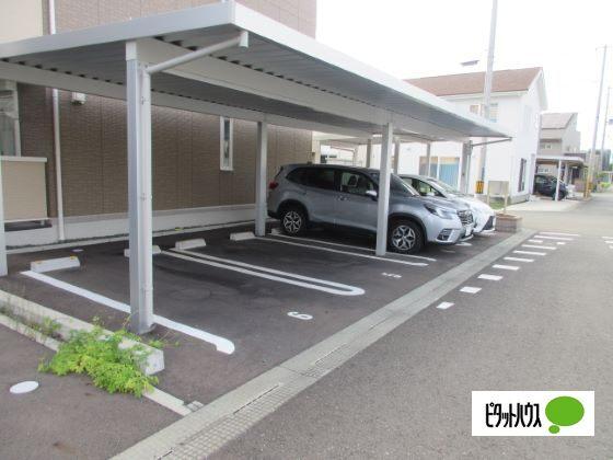 カンパーレGA（301） 駐車場