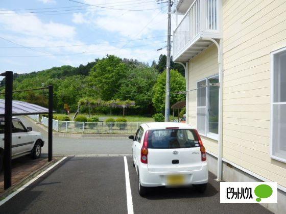 黒石野阿部様貸家　A 駐車場